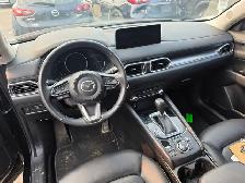 2025 Mazda CX-5 - Photo 3