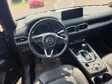 2023 Mazda CX-5 - Photo 3