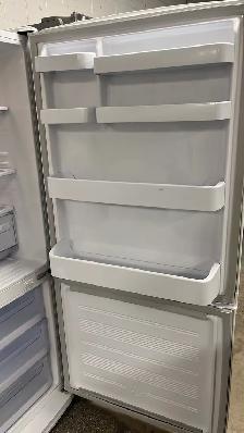 32" Samsung Bottom Freezer Refrigerator-30-Day Warranty - Photo 4