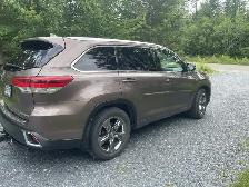Toyota Highlander lLimited AWD - Photo 6