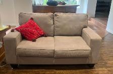 FREE SOFAS - Photo 3