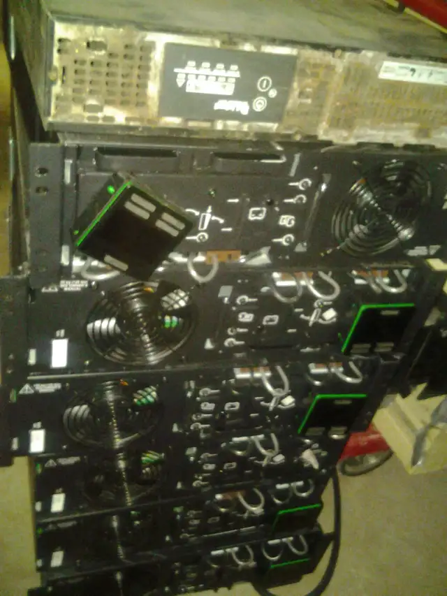 apc 5kva ups CURRENT MODEL 30% of ebay $ NEW $6k USD 200 apc ups