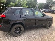 2014 JEEP CHEROKEE SPORT, CERTIFIED,CARFAX, 3MTH WARR. $ 5950 - Photo 2