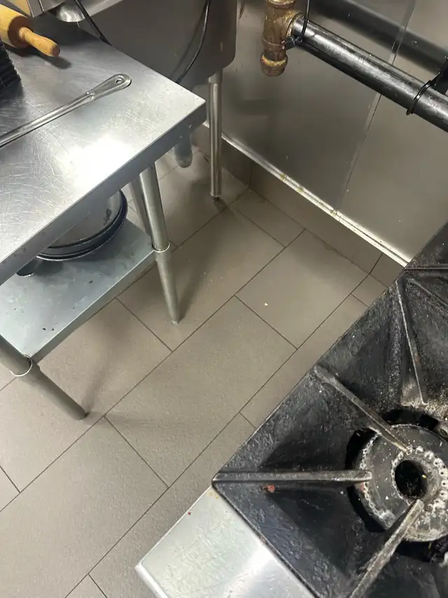 Restaurant cleaning