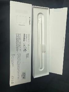 IPad pencil pro and Keyboard - Photo 4