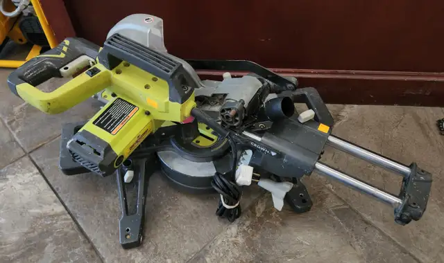 Ryobi Sliding Miter Saw TSS702