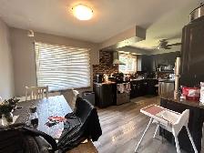 NORTH END Main Floor 3 Bedroom Apartment! - Photo 6