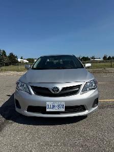 2011 Toyota Corolla - MINT - Photo 2