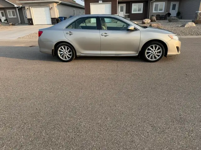 2014 TOYOTA CAMRY LE  PKG – FWD