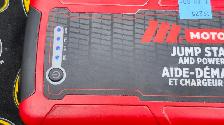 Motomaster 1200V Jump Starter & Power Bank (#19225) - Photo 5