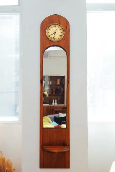 Mid-Century Entryway Mirror with Clock & Display Shelf - Photo 2