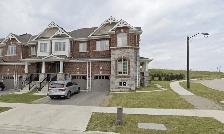 4.5 Bedroom | 2.5 Bathroom Town House for Rent – Kitchener - Photo 2