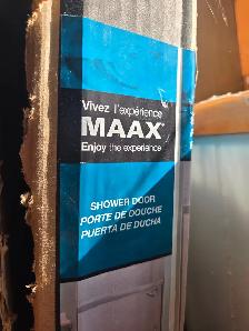 Shower Door (unused) - Photo 3