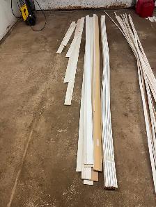 Baseboards and shoe molding - Photo 3