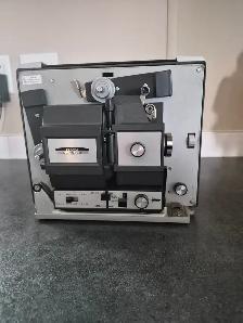 BELL and HOWELL MOVIE PROJECTOR  $100 O.B.O. - Photo 2