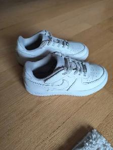 Nike Size 2 Air Force