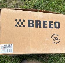 Breeo Stainless Steel fire pit with searplate and grill - Photo 3