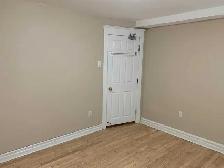 ROOM in shared House available immediately near TTCsubway - Photo 2