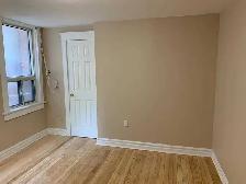 ROOM in shared House available immediately near TTCsubway - Photo 3