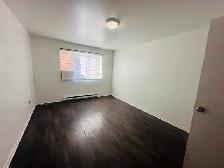 Renovated apartments for rent ASAP!! - Photo 3