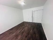 Renovated apartments for rent ASAP!! - Photo 8