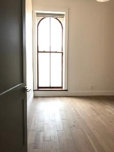 EXECUTIVE  1 BDRM | Hunter & George Lofts | Downtown - Photo 3