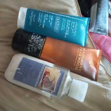 Body creams and cleaners for sale - Photo 4