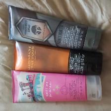 Body creams and cleaners for sale - Photo 6