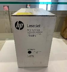 Genuine HP Q5942JC High-Yield Black LaserJet Toner Cartridge - Photo 2