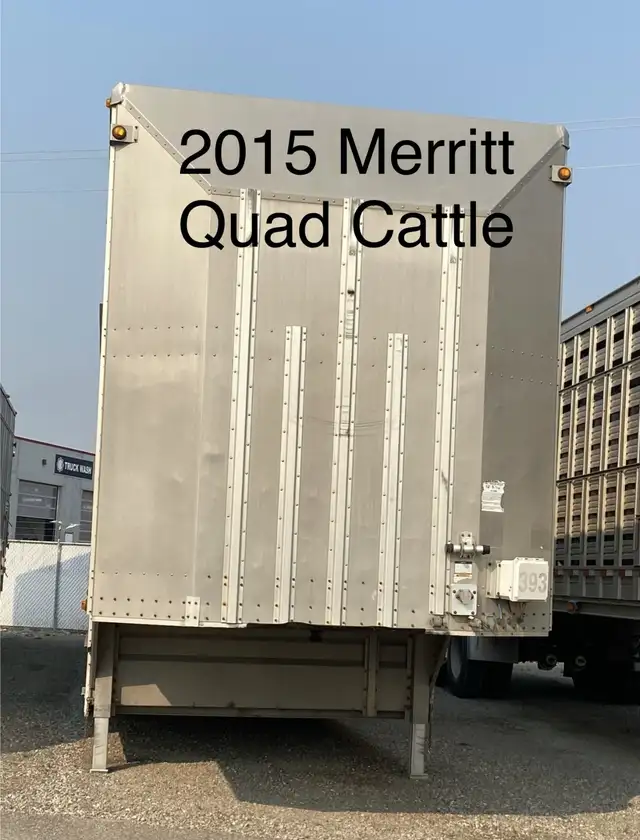 2015 MERRITT QUAD CATTLE LINER
