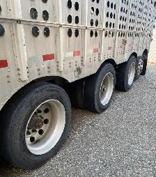 2015 MERRITT QUAD CATTLE LINER - Photo 4