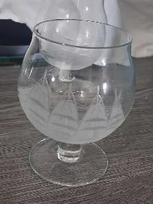 Sailing ship engraved  decanter - Photo 3