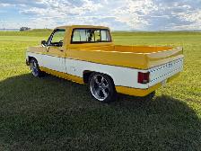 1986 Chevy c10 - Photo 2