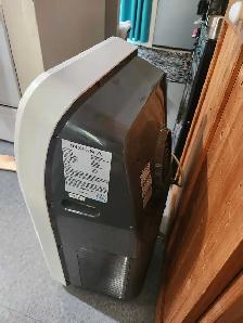INSIGNIA 10 000 BTU AC, DEHUMIDIFIER, HEATER, FAN, HOSE - Photo 3