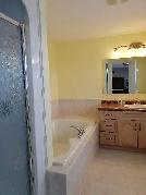 Guelph detached main unit, 3bdr, 2.5bath, $3280 incl wi-fi - Photo 13