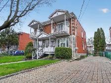 Beautiful Renovated 3 ½ near Metro Angrignon  Available1 August