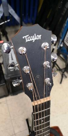 Très belle guitare acoustique Taylor - Photo 3