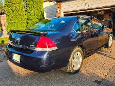 2009 Chev Impala - Only 163,000 Km. - Photo 2