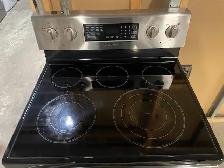 Cuisinière stainless vitrocéramique convection Samsung - Photo 2