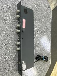 Symetrix 501 compressor/Limiter - Photo 2