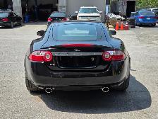2007 Jaguar XK Series - CLEAN CARFAX, LOW MILEAGE, ELDERLY OWNED - Photo 4