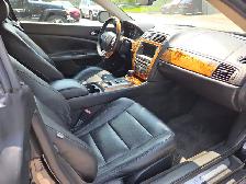 2007 Jaguar XK Series - CLEAN CARFAX, LOW MILEAGE, ELDERLY OWNED - Photo 11