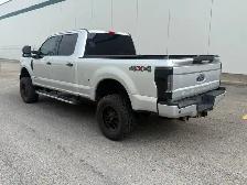 2019 Ford F-350 XLT 4x4 Super DutyLeather, Lifted, New tires - Photo 8