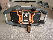 Ridgid Jobsite Radio R84082
