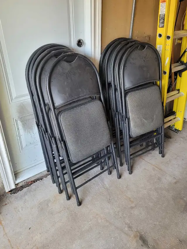 folding chairs