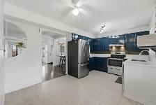 HALF-DUPLEX $415K 3BED 3BT. Abbeydale Gated RV Parking ! - Photo 5
