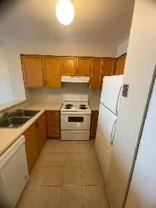 Barrie 8th floor waterfront view Condo for rent - Photo 7