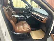 2022 Lincoln Aviator Reserve - Sunroof - Cooled Seats - Photo 25