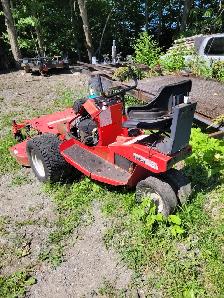 GRAVELT PM320  HD COMERCIAL MOWER 60 INCH HYDRAULIC DECK - Photo 3