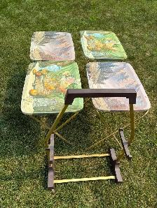Set of 4 Vinatge metal tv trays with stand $85 - Photo 2